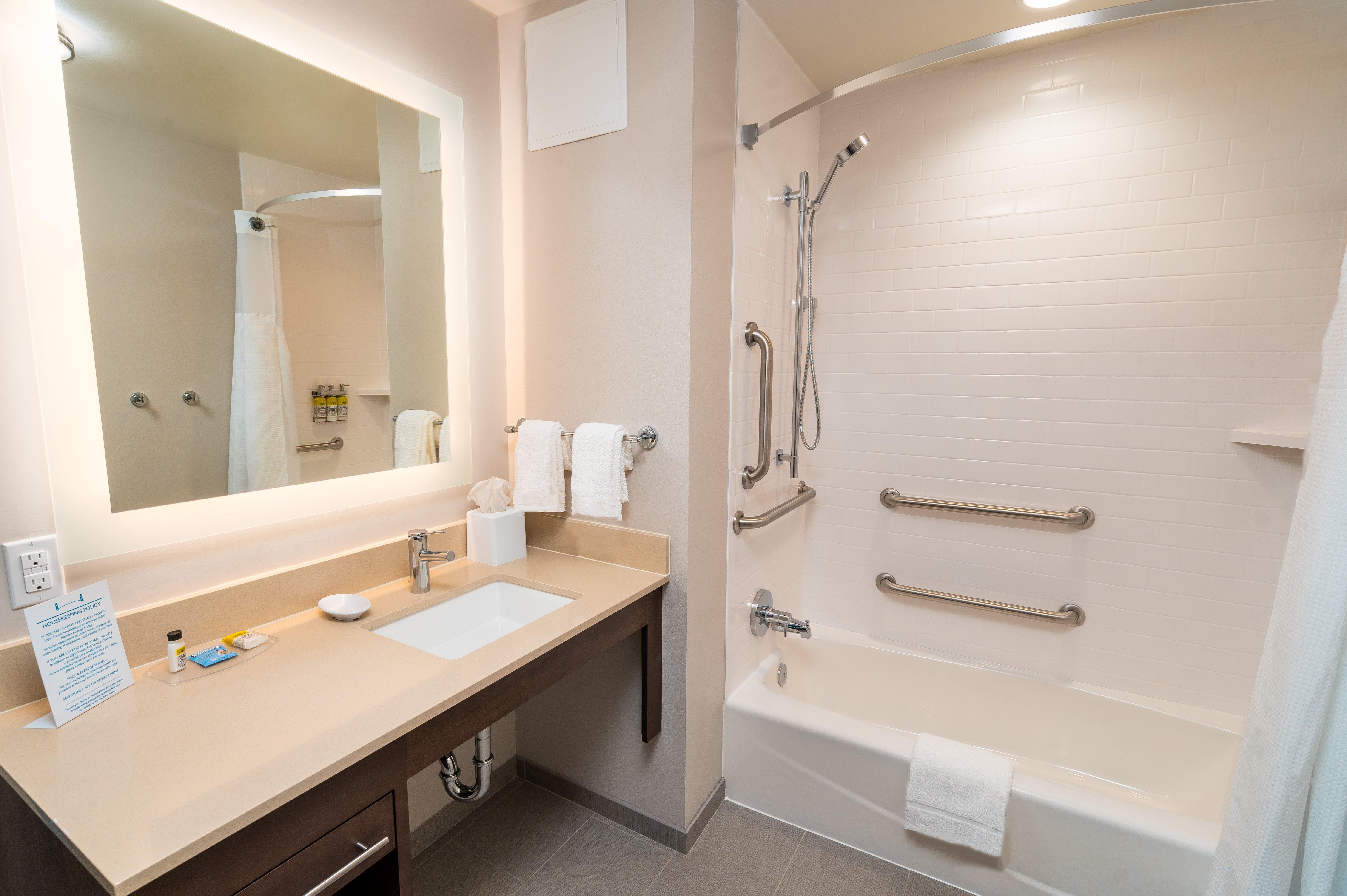 Staybridge Suites - Washington Dc East - Largo By Ihg Lake Arbor Exterior photo
