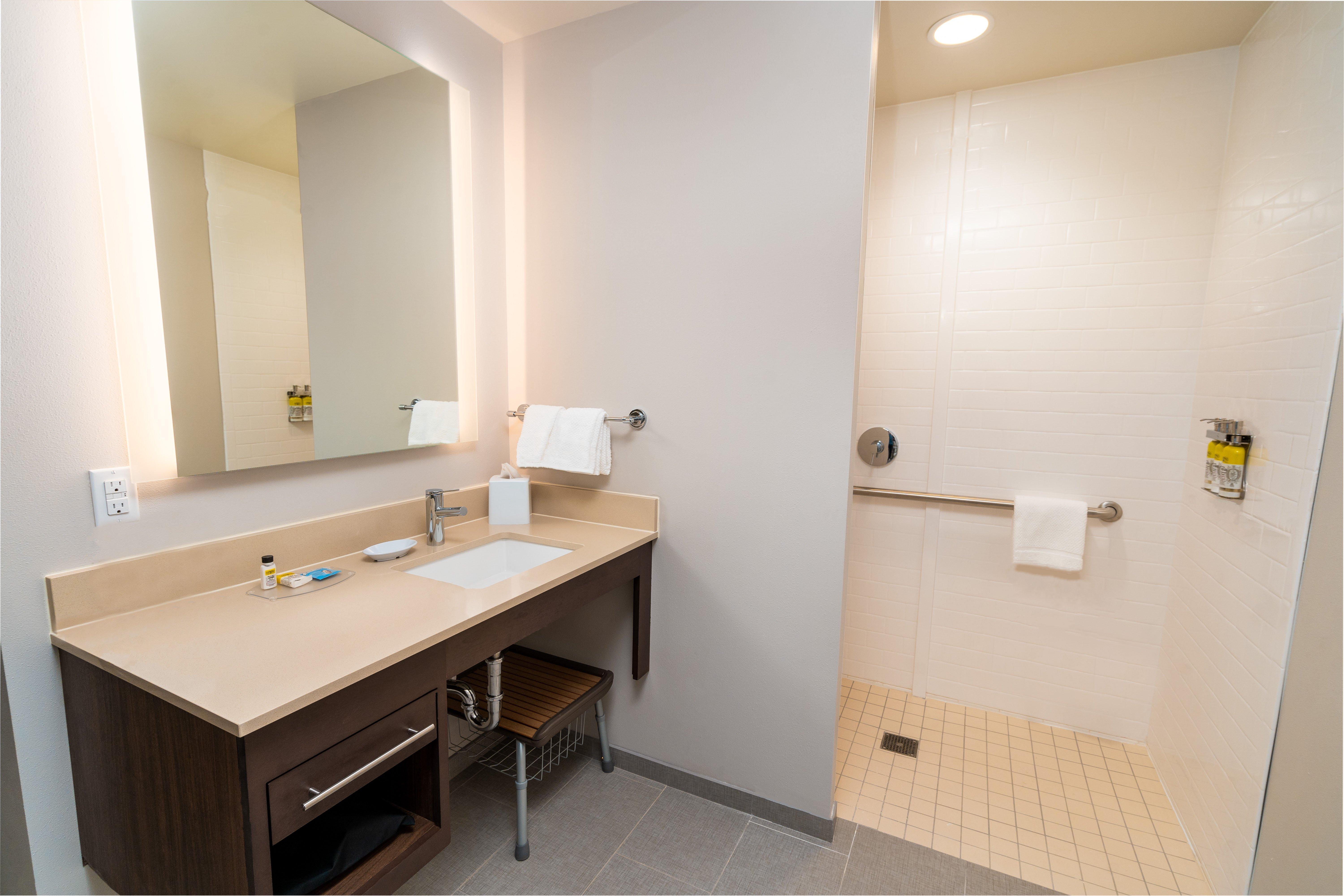 Staybridge Suites - Washington Dc East - Largo By Ihg Lake Arbor Exterior photo