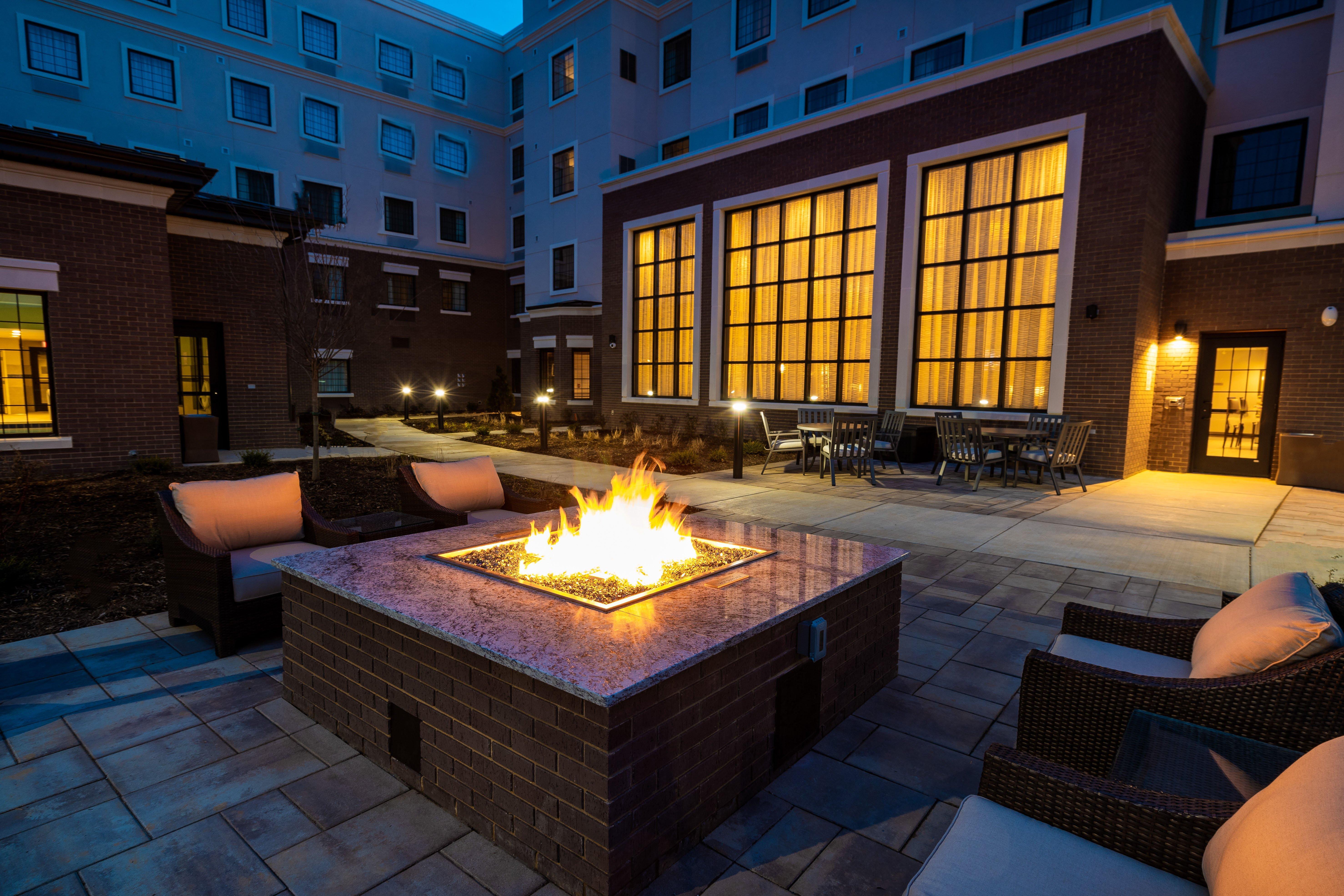 Staybridge Suites - Washington Dc East - Largo By Ihg Lake Arbor Exterior photo